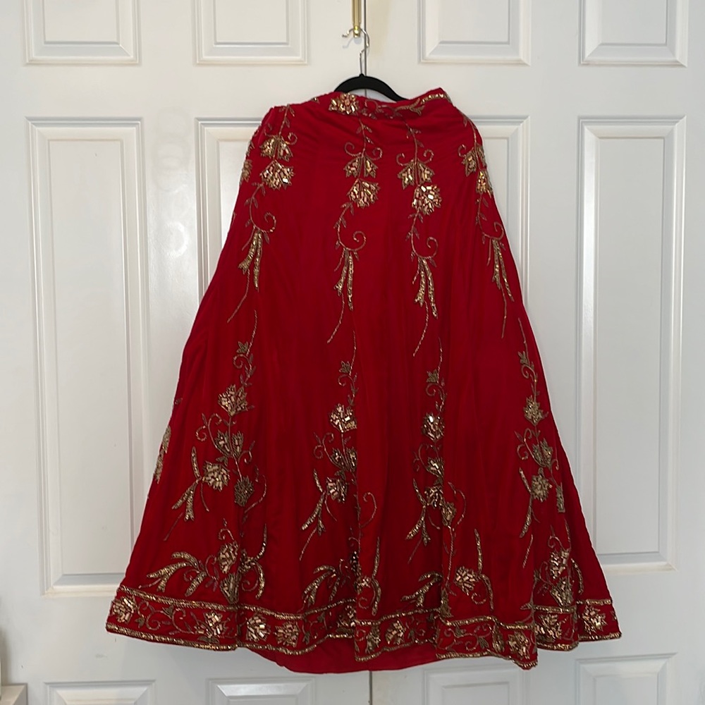 Red Velvet lengha choli BRAND NEW